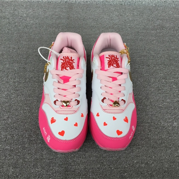 HAILEY LEYVA’S NIKE AIR MAX 1 ’86 OG “DOERNBECHER” - Picture 4 of 16